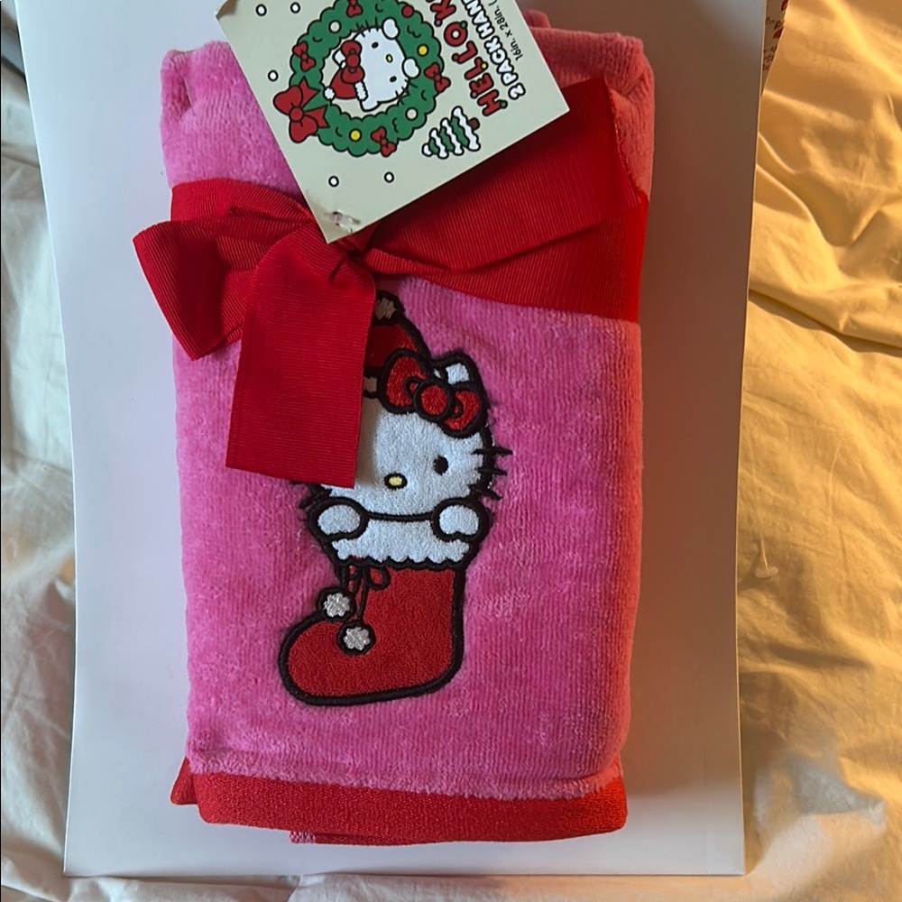 Hello Kitty Christmas Towel Set - Pink and Red